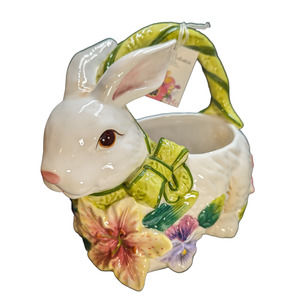CORNER RUBY Flower and Ribbon Easter Bunny Basket